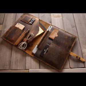 Leather Portfolio,A4 Folio Pouch, Several Pockets.